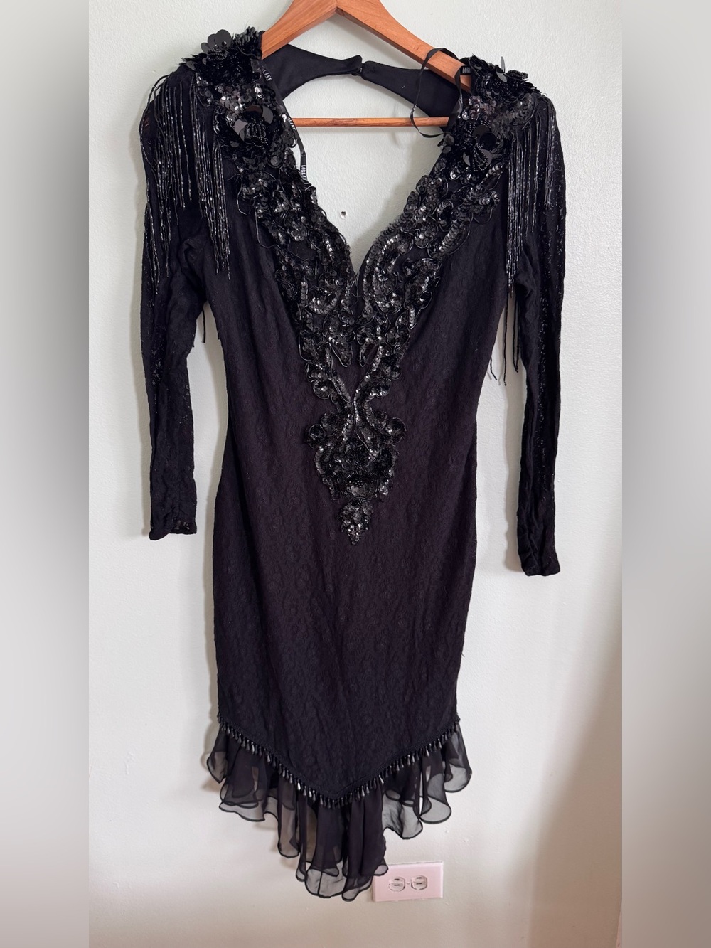 Black Long-Sleeve Embellished V-Neck Cocktail Dress